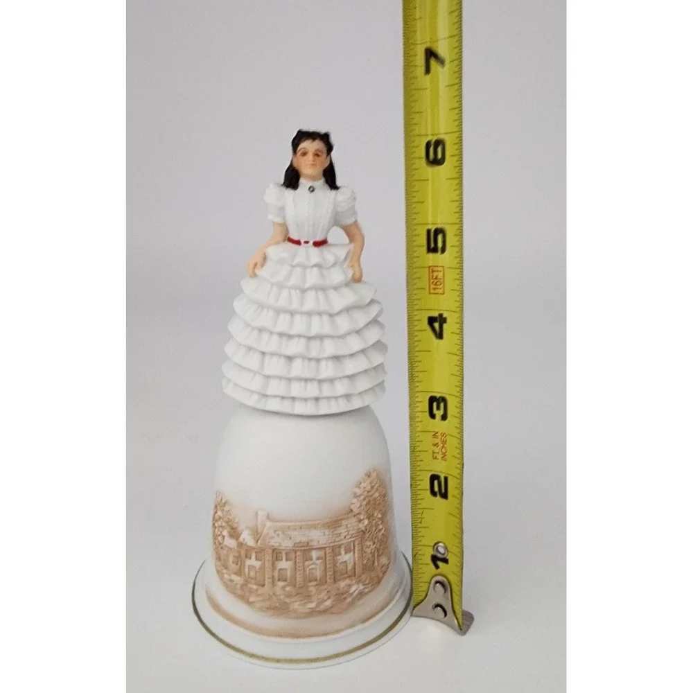 Vintage Avon Scarlett Porcelain Bell Gone With The Wind Tara Plantation 1988 EXC